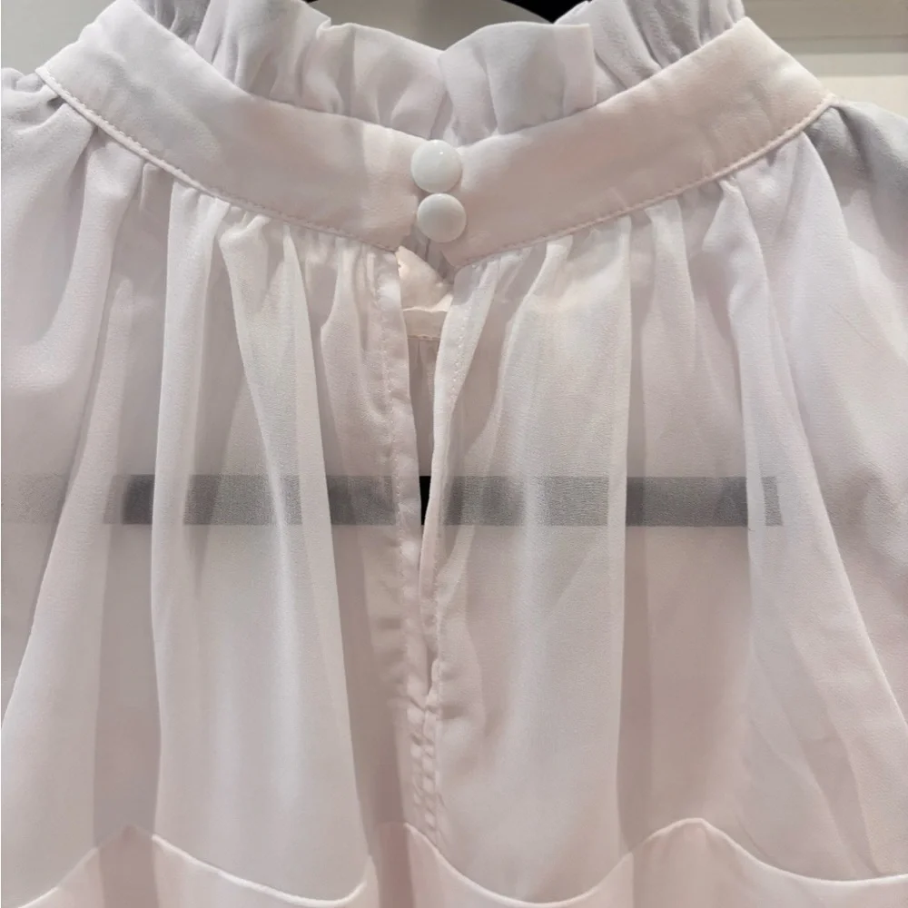 Elegant White Women's Top Size L - Picture 6 of 6